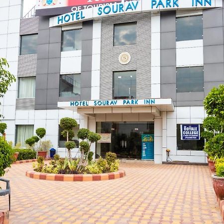 Sourav Park Inn 阿格拉 外观 照片