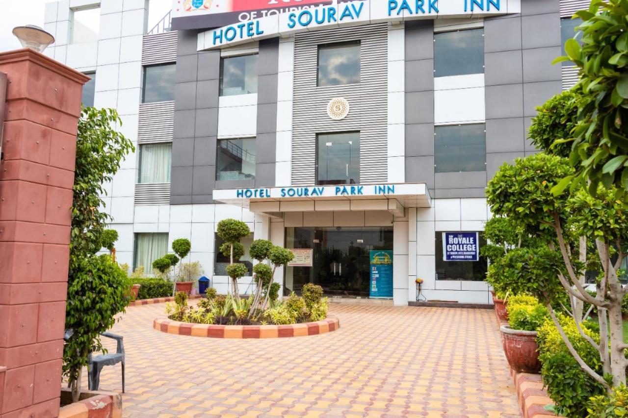 Sourav Park Inn 阿格拉 外观 照片